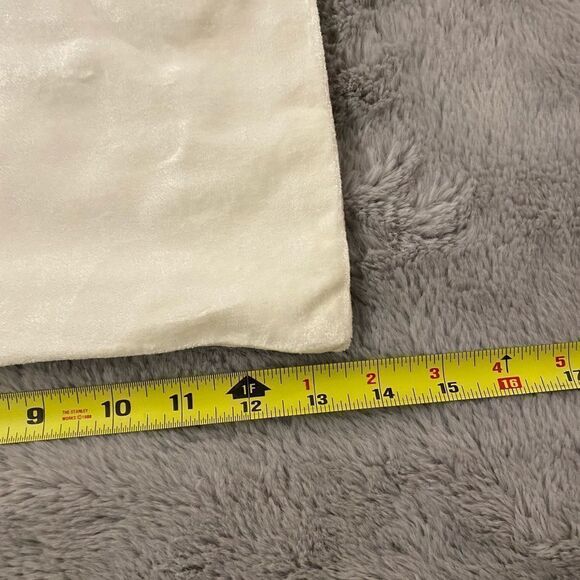 Callisto Home velvet Pearl detailed decorative sham - Picture 6 of 9